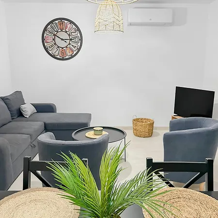 Evasion Urbaine, 1 Ou 2 Villas, 4 A 8 Villa