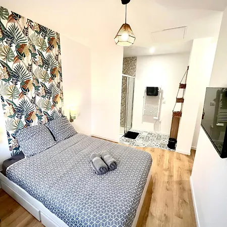 Villa Evasion Urbaine, 1 Ou 2 Villas, 4 A 8 Poitiers