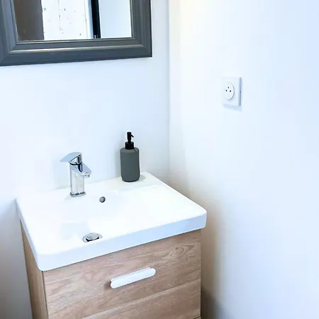 Villa Evasion Urbaine, 1 Ou 2 Villas, 4 à 8 *