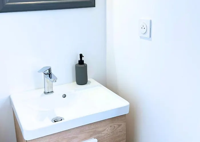 Villa Evasion Urbaine, 1 Ou 2 Villas, 4 A 8 *