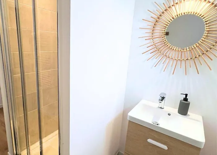 Evasion Urbaine, 1 Ou 2 Villas, 4 A 8 Poitiers